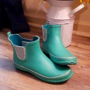 Rainboots